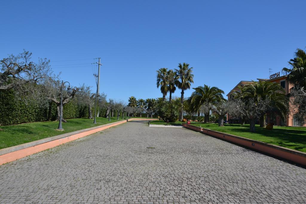 Villa Luigi Hotel & Restaurant Nuova Gestione Villa Rosa Di Martinsicuro Dış mekan fotoğraf