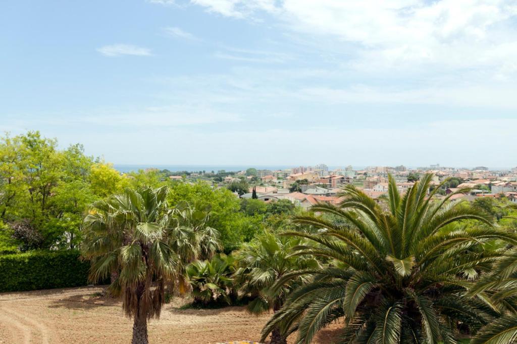 Villa Luigi Hotel & Restaurant Nuova Gestione Villa Rosa Di Martinsicuro Dış mekan fotoğraf
