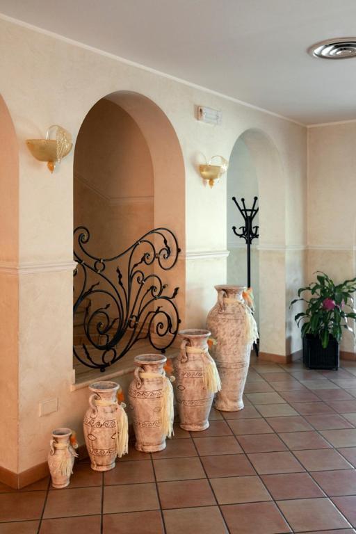 Villa Luigi Hotel & Restaurant Nuova Gestione Villa Rosa Di Martinsicuro Dış mekan fotoğraf