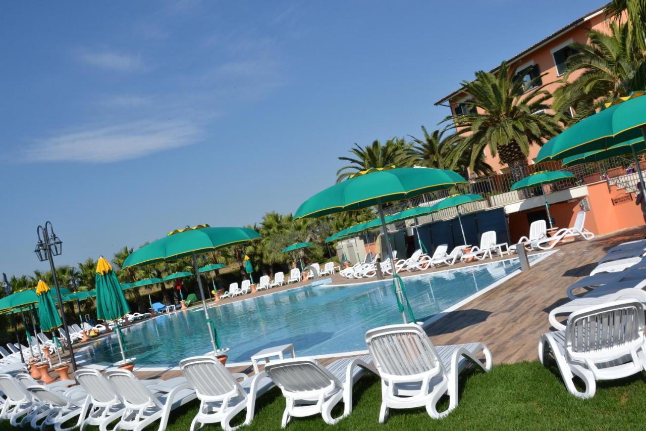 Villa Luigi Hotel & Restaurant Nuova Gestione Villa Rosa Di Martinsicuro Dış mekan fotoğraf